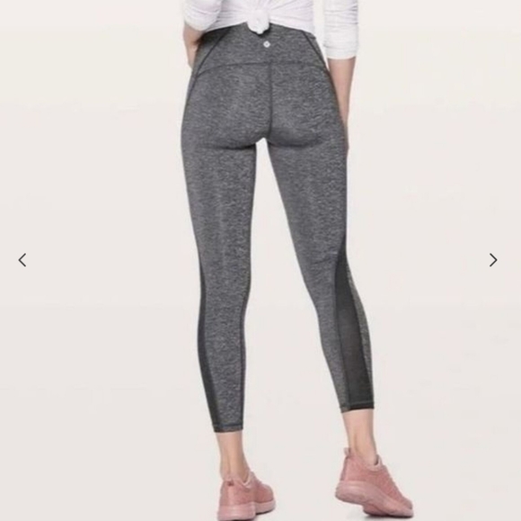 Lululemon TrainTimes 7/8 25" leggings, size 4 - Picture 3 of 12
